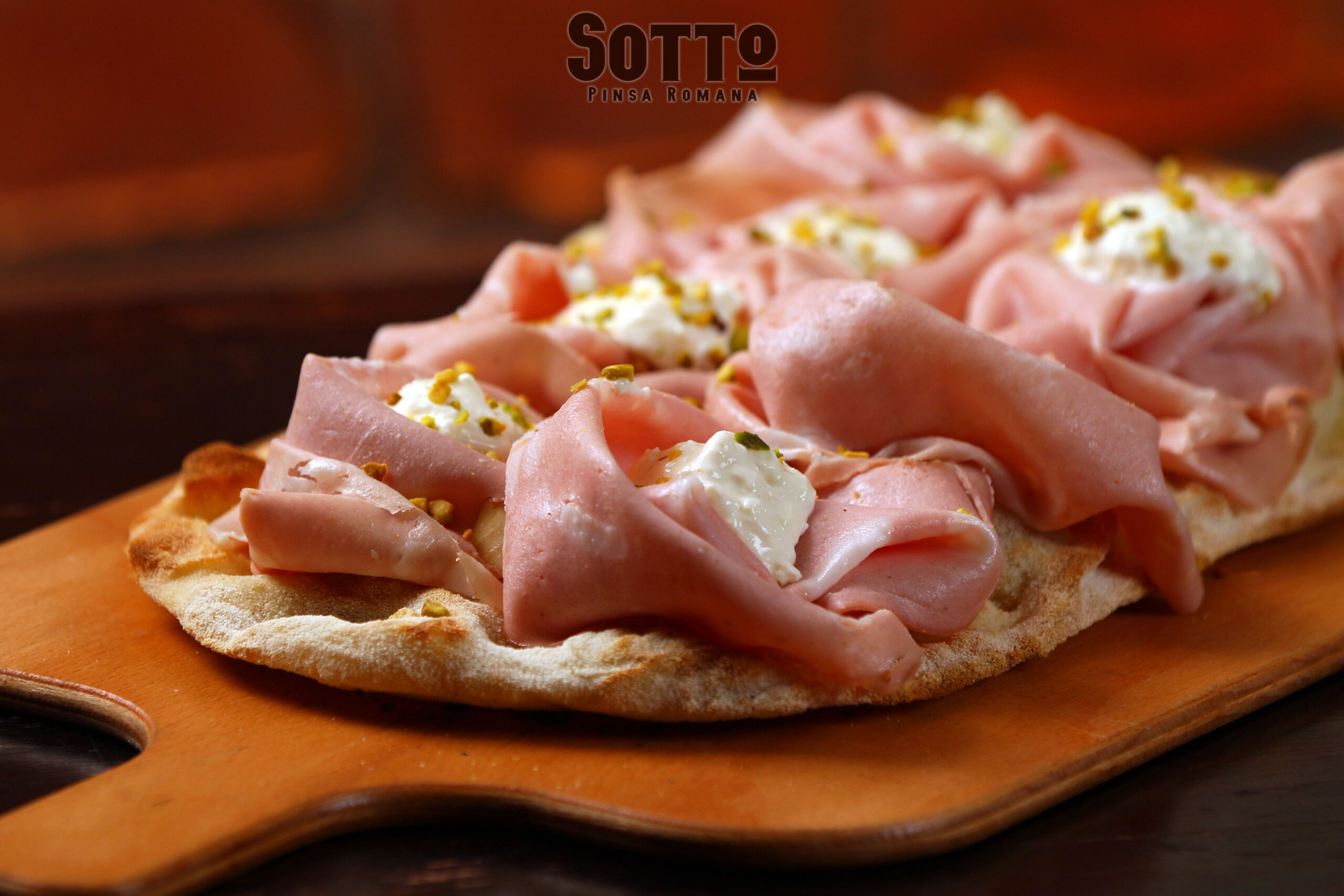 pizza e mortadella malta