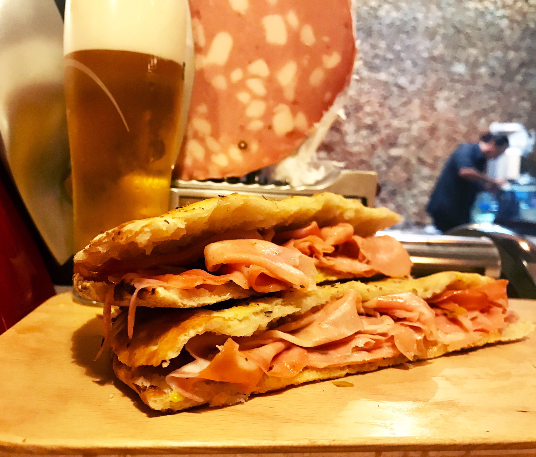 pizza mortadella malta